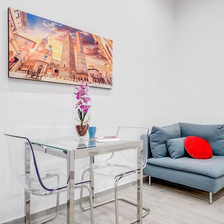 Bolognina Centro-Stazione Apartment Болонья Экстерьер фото